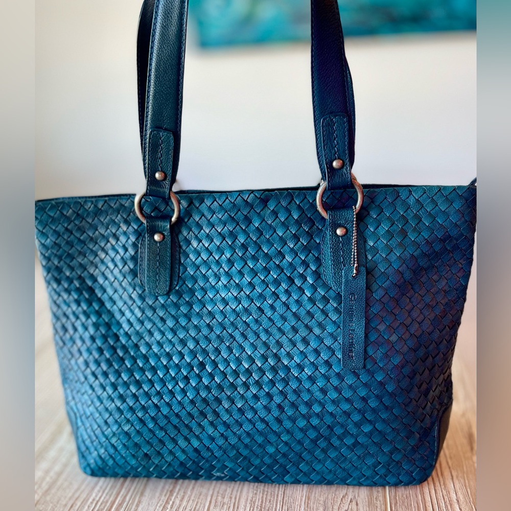 NWOT- Nino Bossi Genuine Leather Woven Tote – Teal Blue